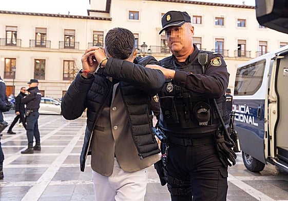 «Mi cliente es un ladrón, pero no un asesino»