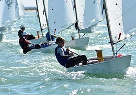Almería fue el centro de la clase optimist de vela el pasado fin de semana.