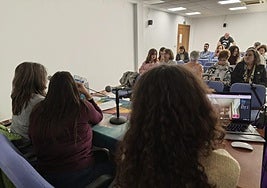 Encuentro que se desarrolló en la Universidad Popular de Jaén.