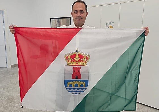 Pulianas aprueba su himno y bandera oficiales como dos nuevos símbolos identitarios.