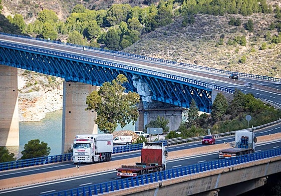 Reabre por completo la autovía de la Costa granadina.