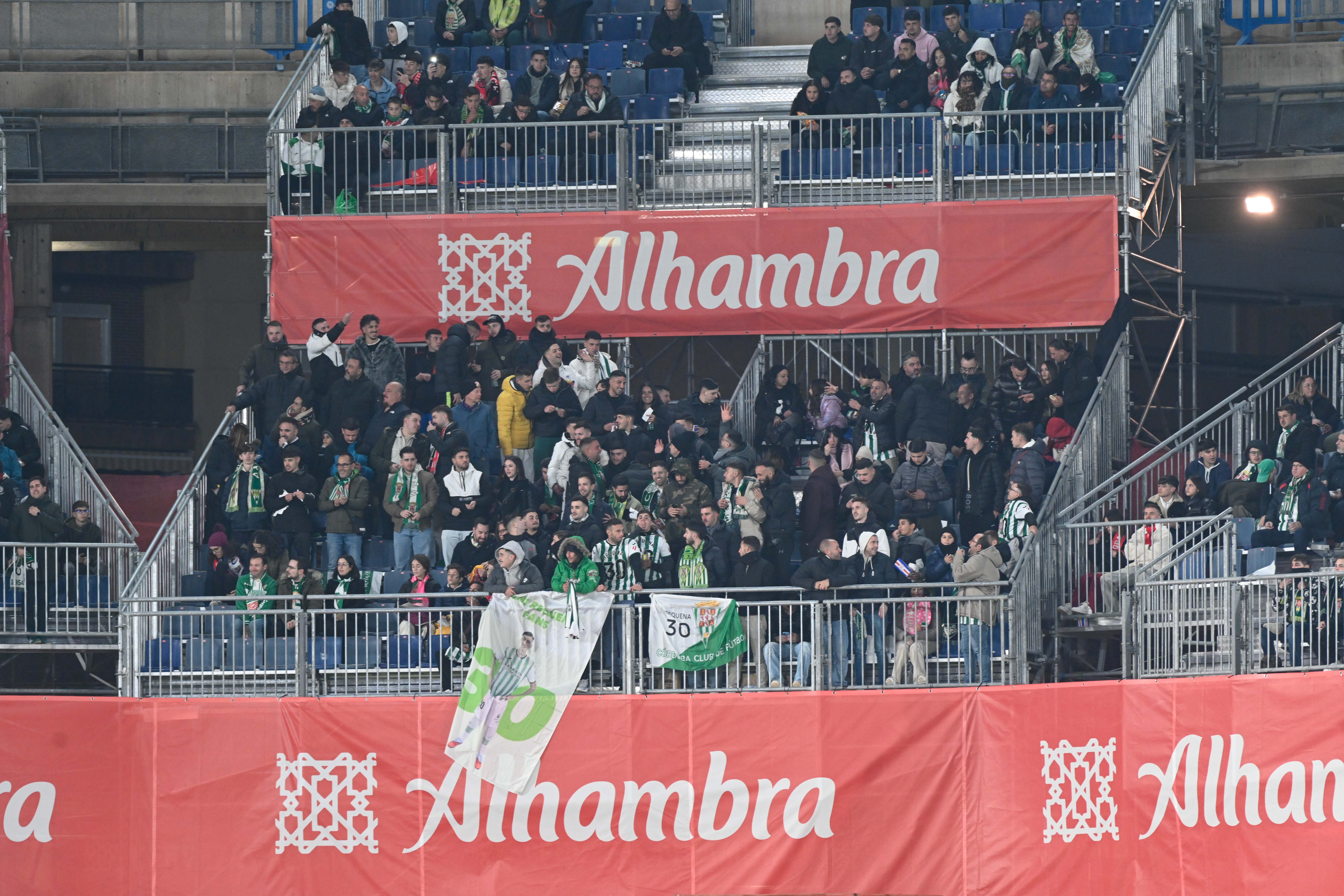 Búscate en la grada de Los Cármenes en el Granada-Córdoba