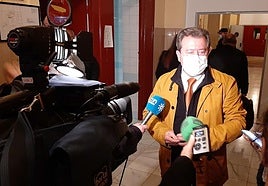 Juan Fernández, a la salida del juicio en 2022.