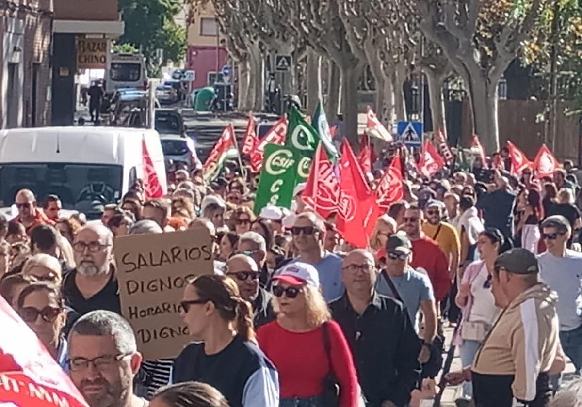 Protesta el domingo 16 de noviembre en las calles de Motril para exigir el desbloqueo de las negociaciones del convenio del manipulado.