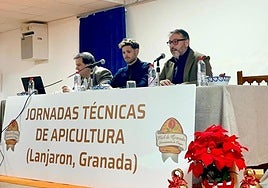 La Junta destaca la importante labor de los apicultores en la conservación de la biodiversidad