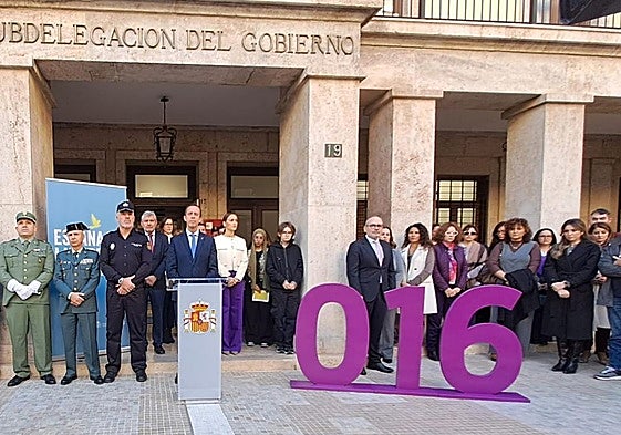 Acto institucional organizado en la Subdelegación del Gobierno de Almería.