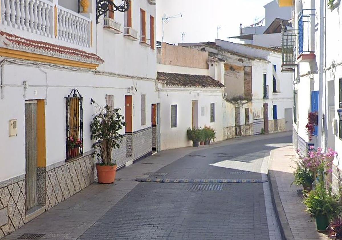 Mueren cuatro miembros de una familia en una vivienda de Torrox por un posible escape de gas.