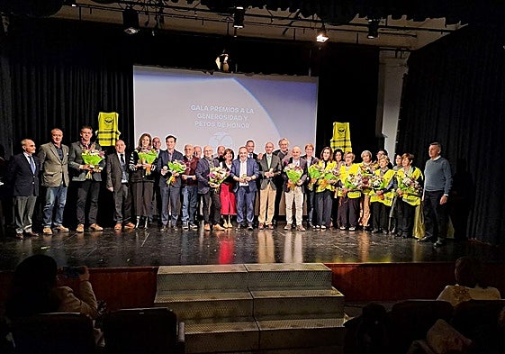 El Banco de Alimentos entrega sus Premios a la Generosidad y los Petos de Honor.