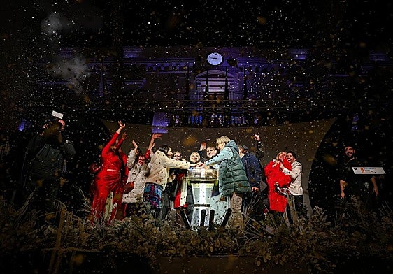 Magia, flamenco, estrellas y nieve para encender la Navidad en Granada.