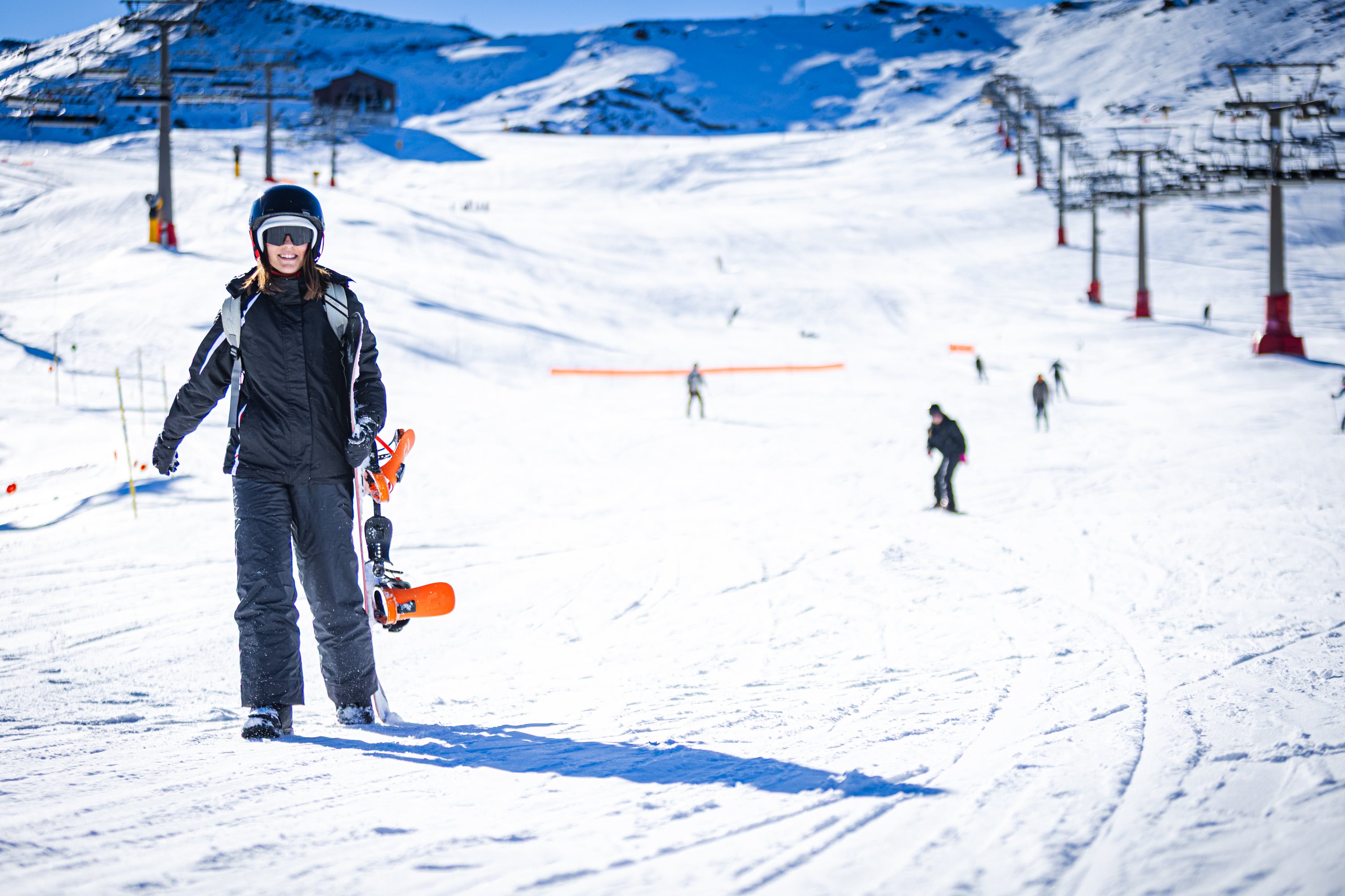 Blanco radiante: las imágenes del primer día de temporada en Sierra Nevada