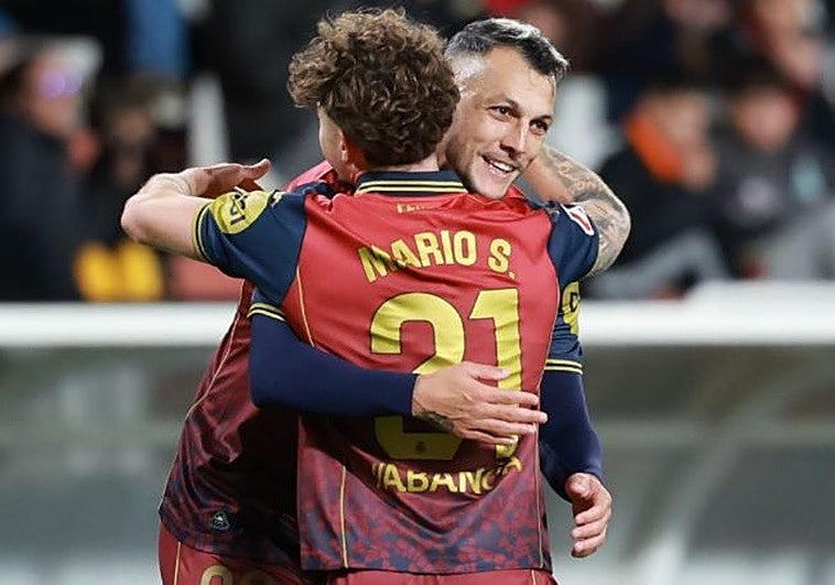 Stoichkov vuelve a marcar con el Deportivo