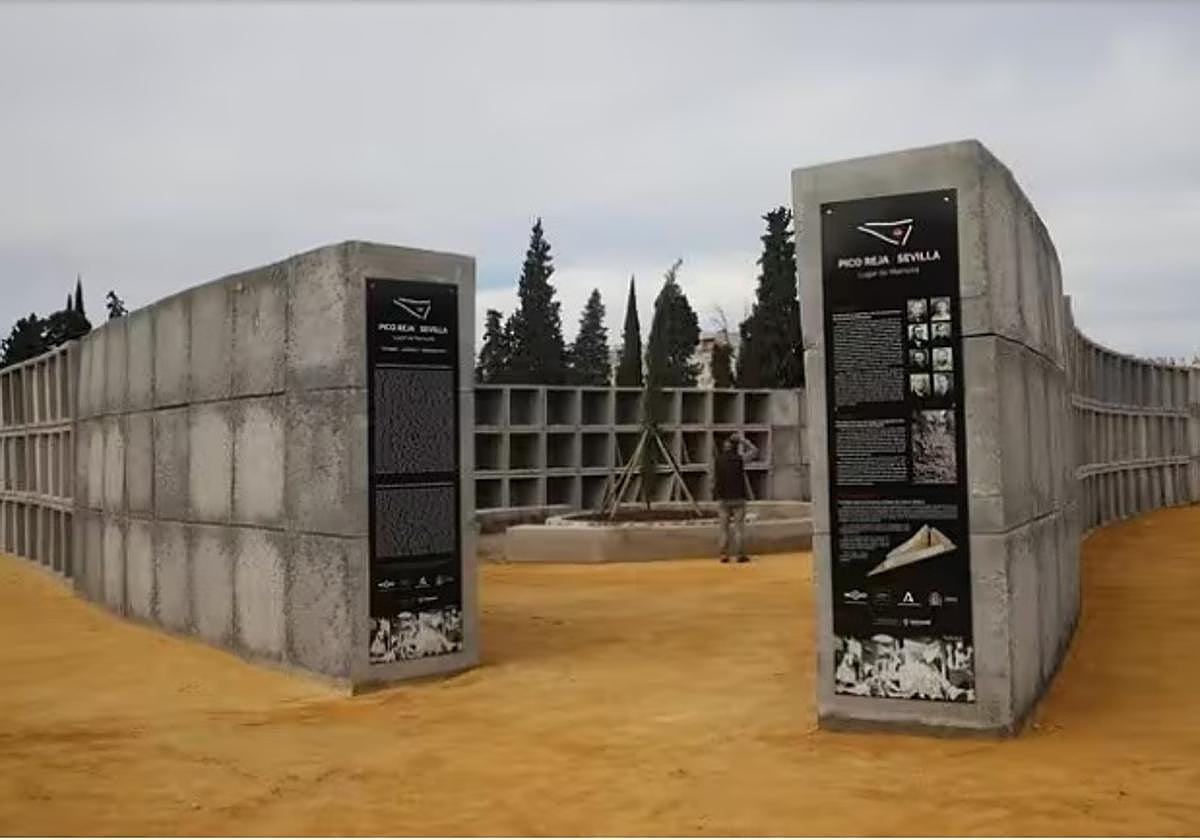 Osario-memorial de Pico Reja en el cementerio de San Fernando