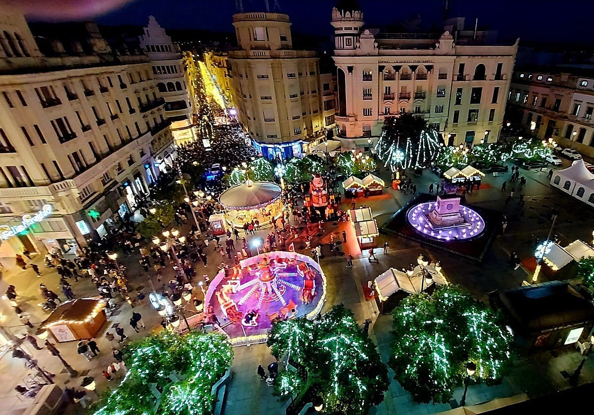 Mercadillo navideño en la plaza de las Tendillas de Córdoba