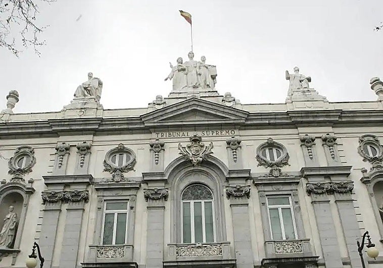 El Supremo anula la expulsión de la Guardia Civil de un agente de Granada condenado por maltrato