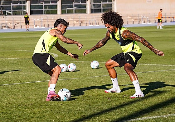 Melamed y Aridane, en un entrenamiento pasado.