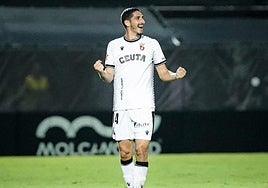 Yann Bodiger celebra una victoria esta temporada.