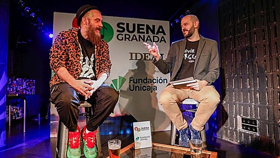 Tony Moreno y José E. Cabrero, en el escenario de Planta Baja.