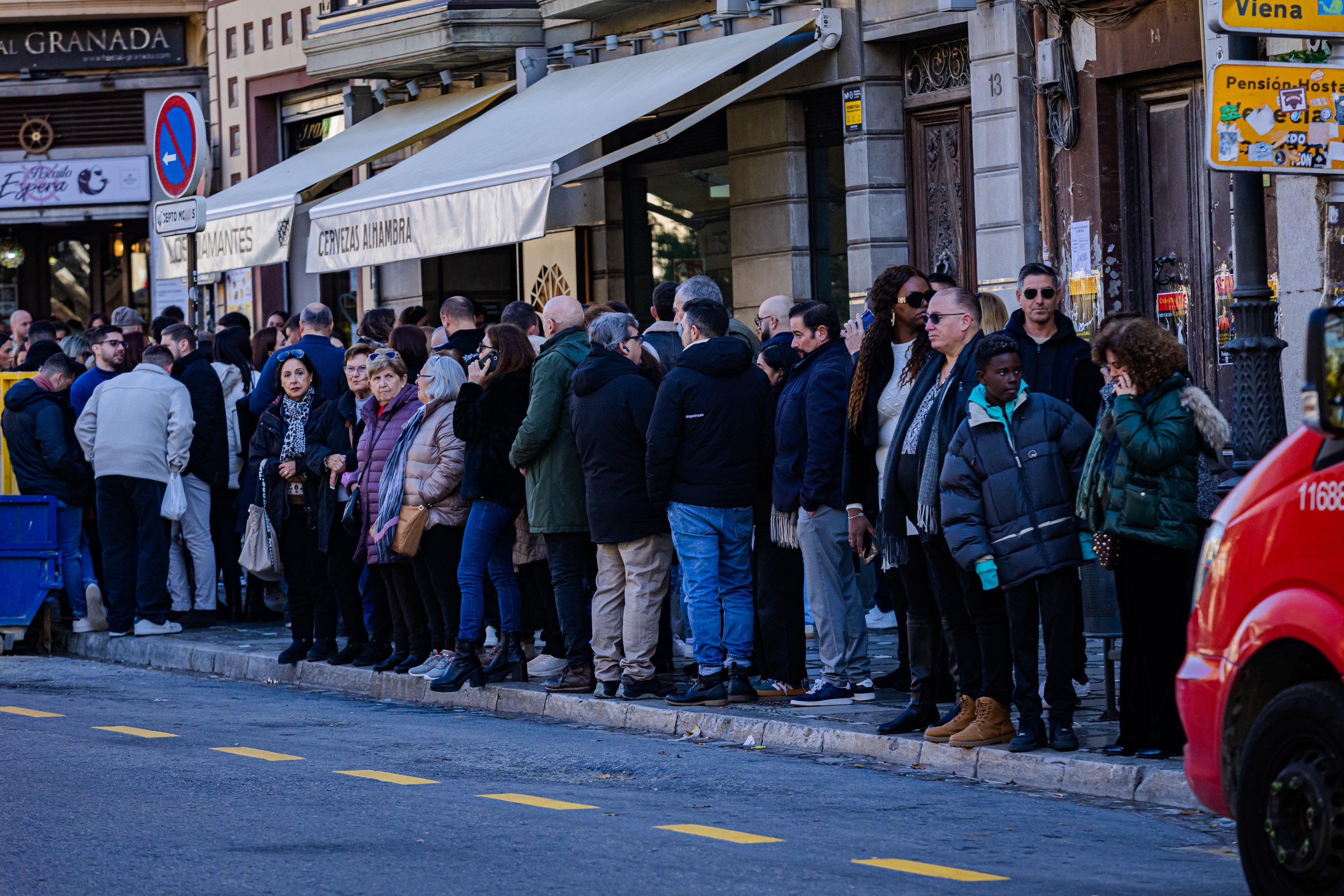 Ambientazo en las calles de Granada