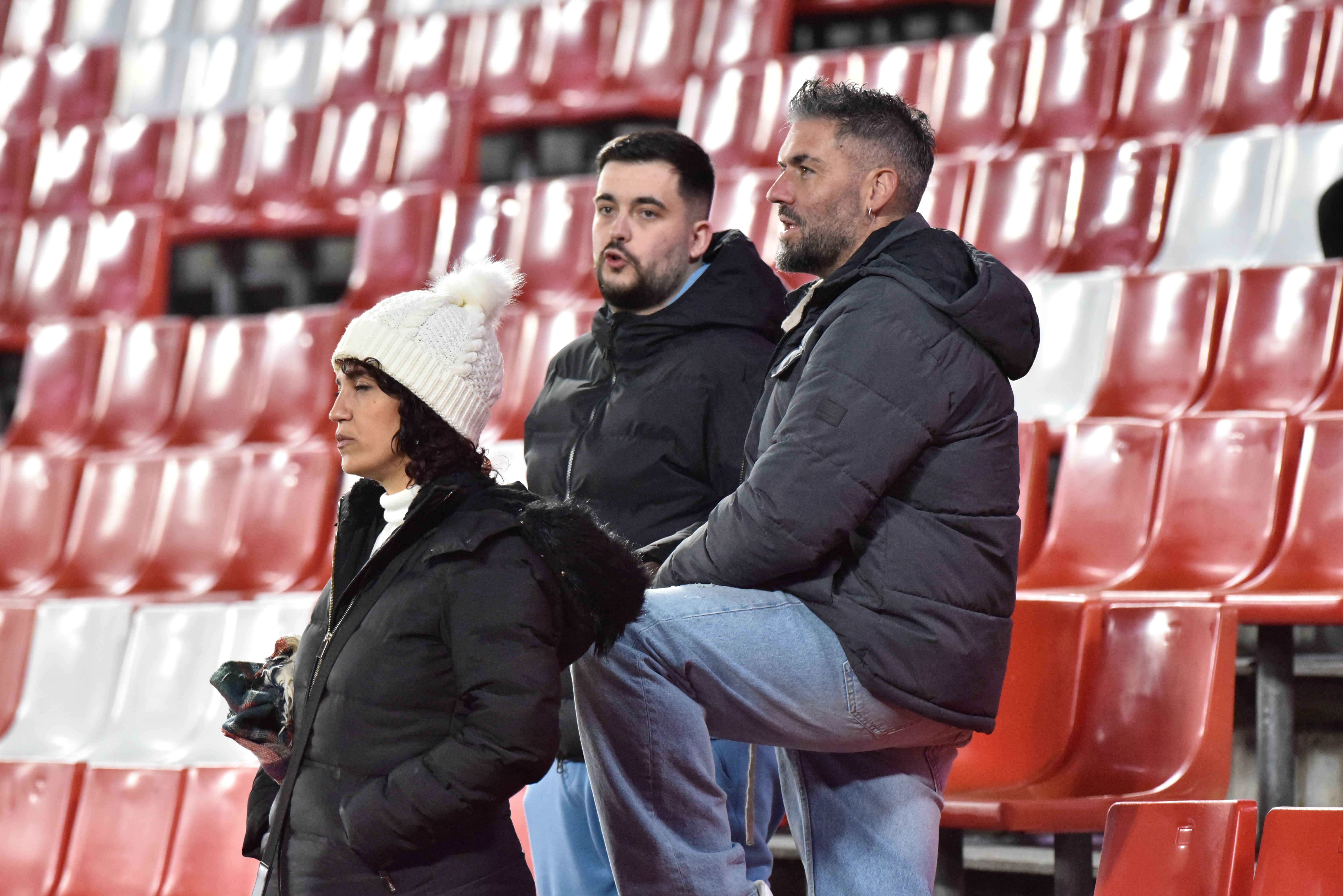 Encuéntrate en la grada del Granada-Ceuta