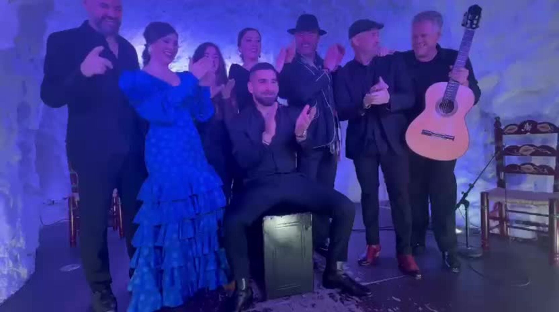 Ilia Topuria visita un tablao flamenco en Granada