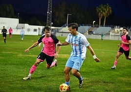 Álvaro encara a Silva.