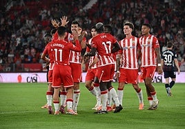 El Almería recupera el ADN de Rubi