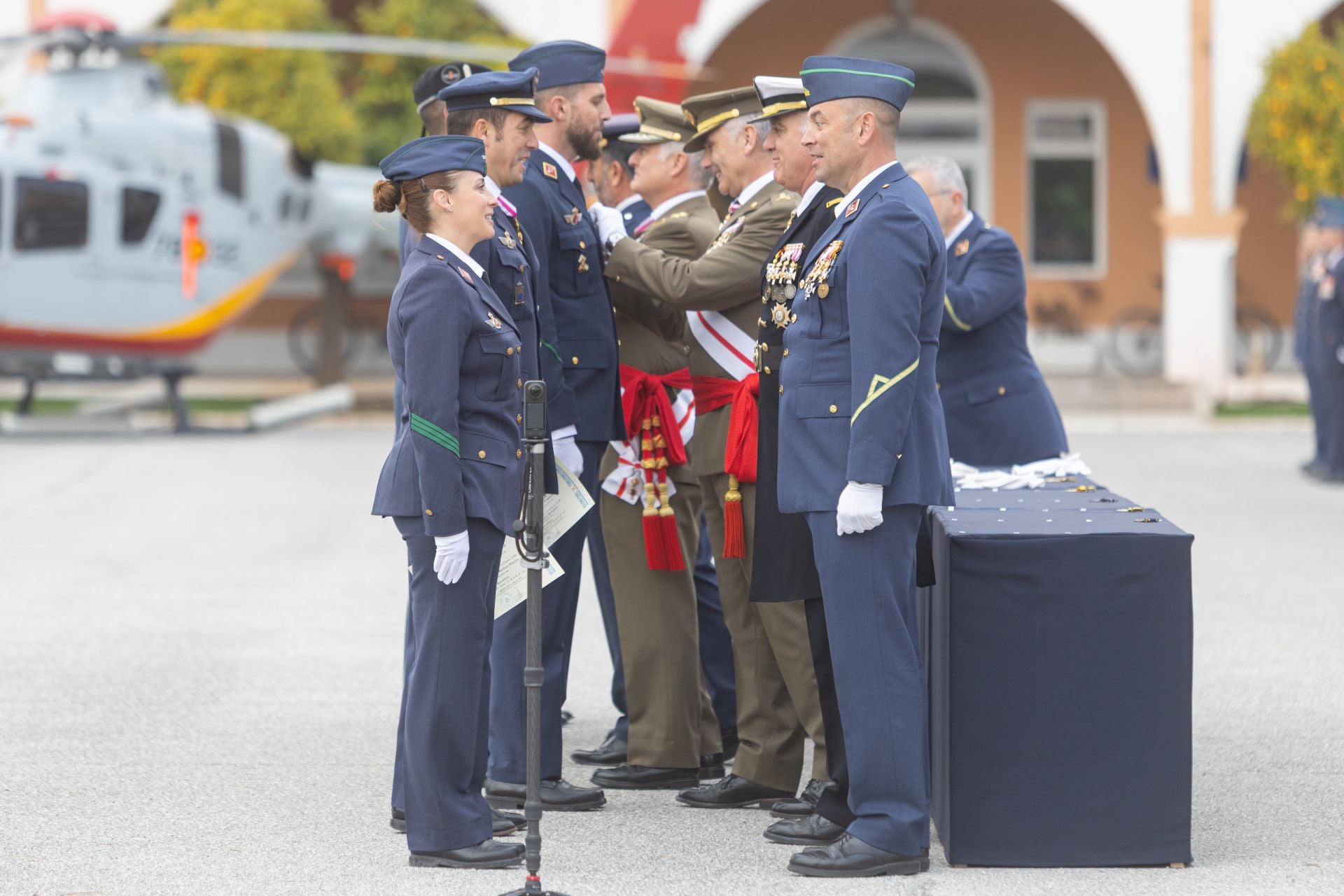 Las imágenes celebración de Nuestra Señora de Loreto, patrona de Aviación