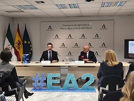 Fernández-Pacheco ha destacado que «la economía azul se ha convertido en una auténtica palanca de desarrollo y cohesión para Andalucía».