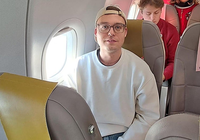 «Mi hermano me está esperando en Granada»