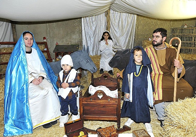 Un pueblo de Granada muestra su Belén Viviente dotado de 65 figurantes