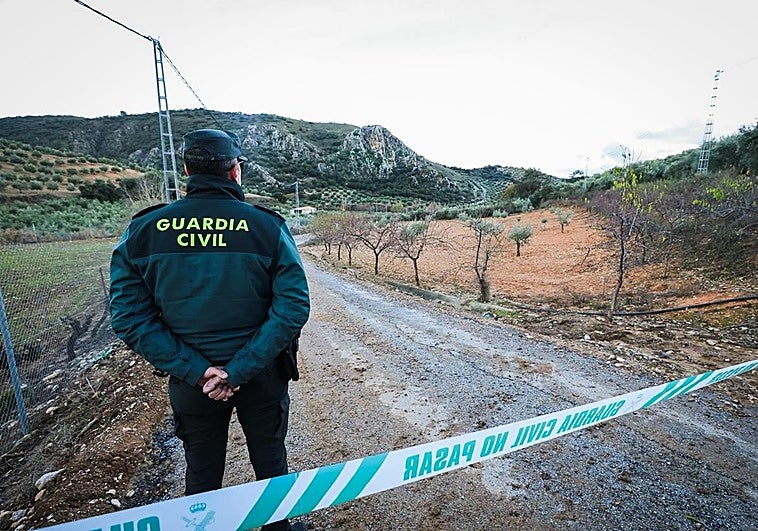 Llantos y rezos mientras buscan a Adrián: «Estamos desesperados»