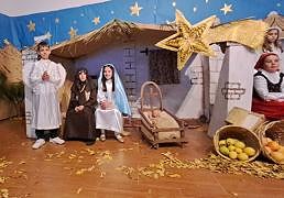 Un Belén viviente espectacular en el que participa todo el colegio