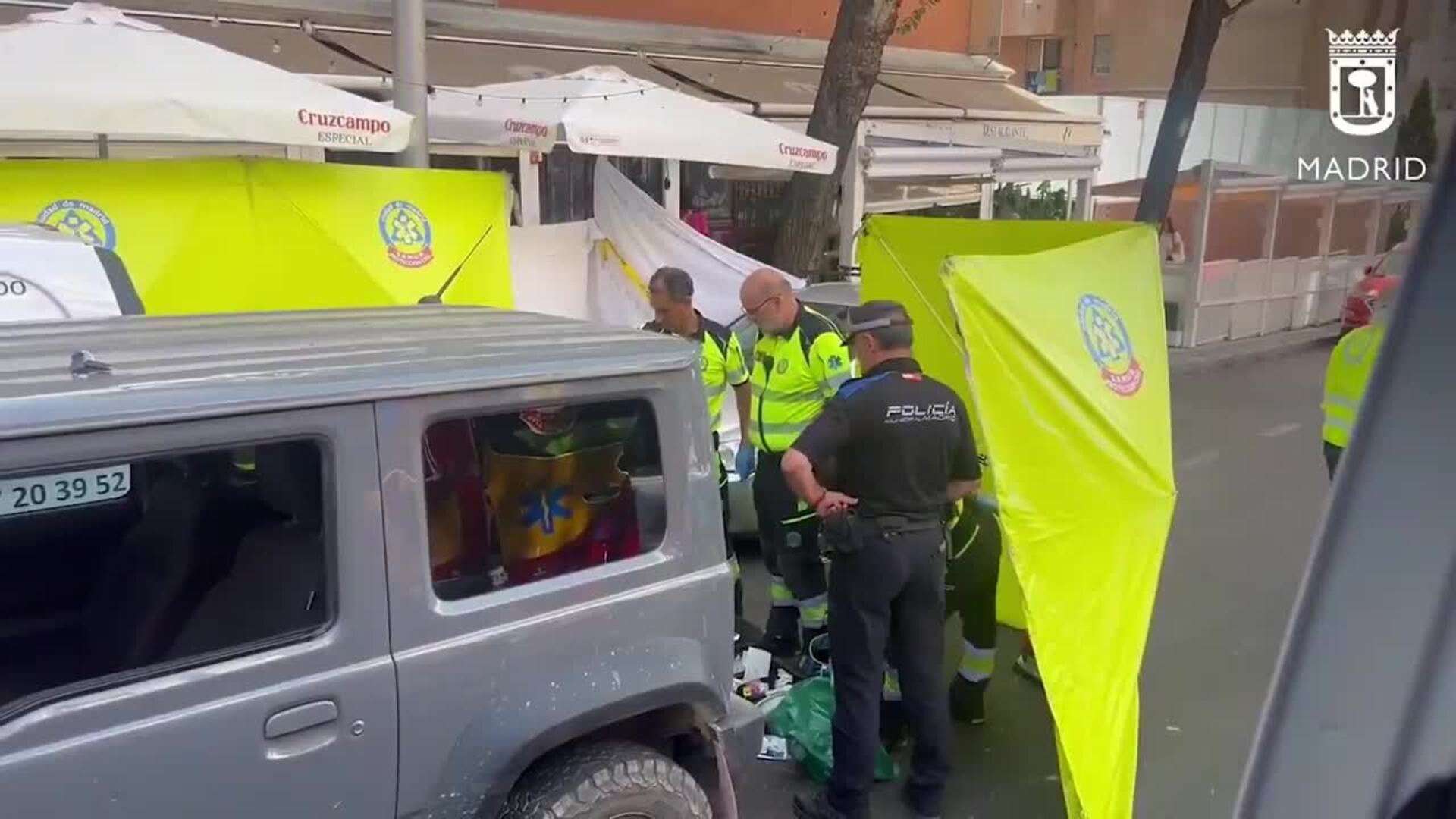 Muere una mujer de 59 años tras ser atropellada en Madrid mientras sacaba cosas de su maletero