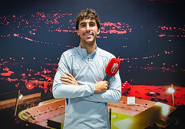 Lama: «Sería un sueño jugar en Primera con el Granada CF, pero no sé si quiero que me narre mi padre»