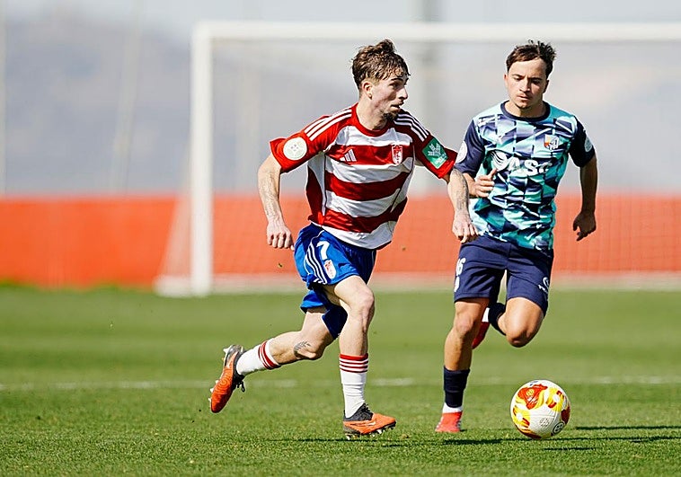 El Motril rescata un punto ante el Recreativo Granada