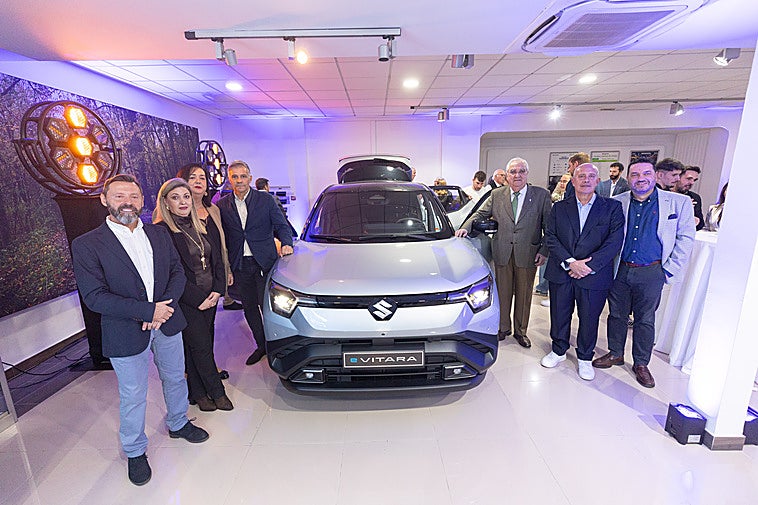 Sport Granada inaugura el nuevo concesionario de Suzuki y presenta en exclusiva el nuevo modelo e-Vitara