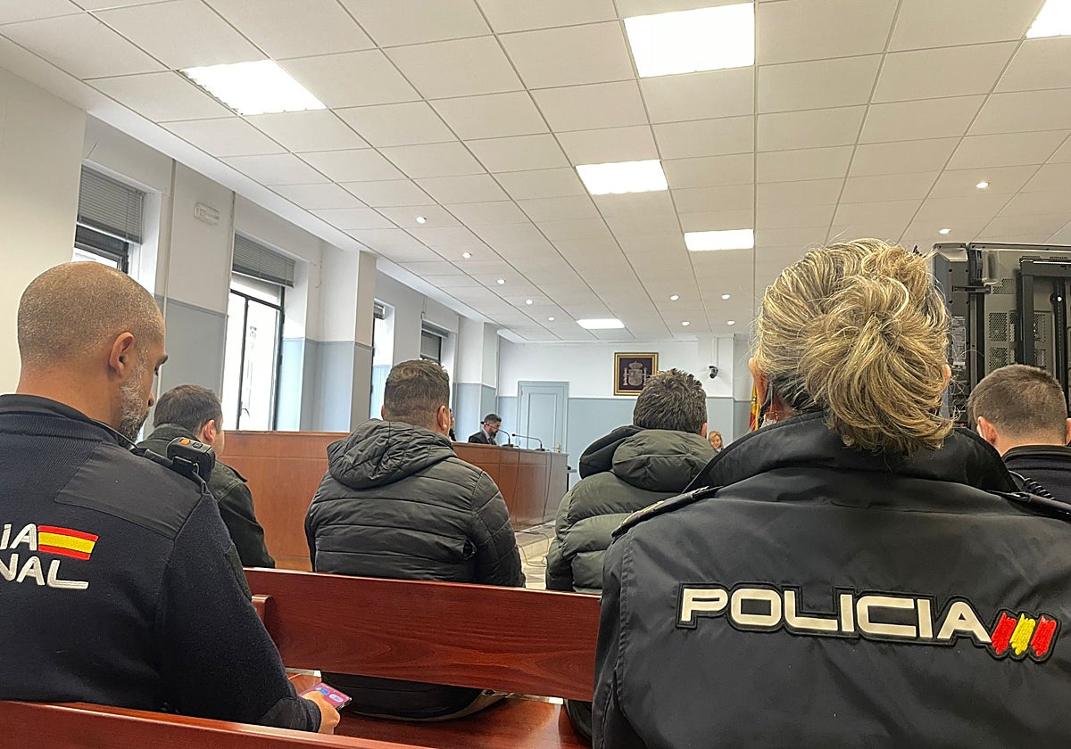 El acusado por intentar matar a tiros al novio de su expareja en La ...
