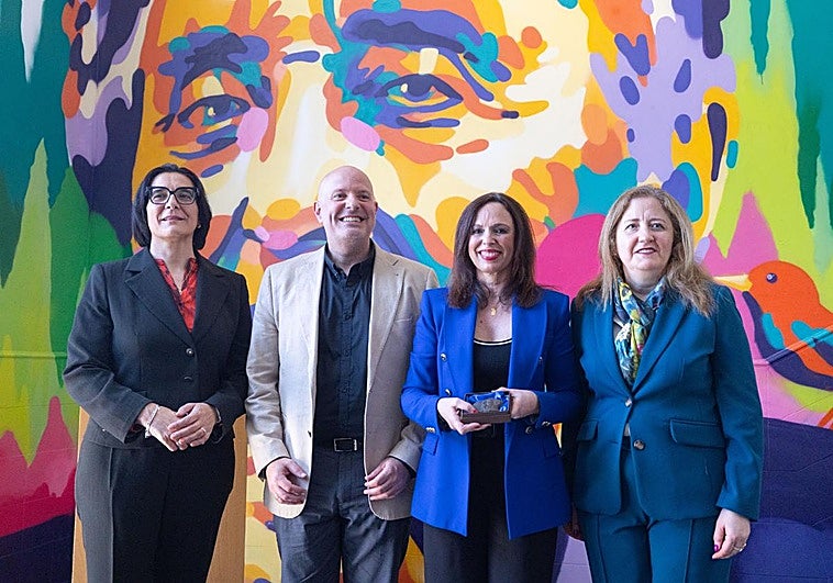 Rocío Díaz recibe el Premio Mariluz Escribano por la Igualdad y la Concordia