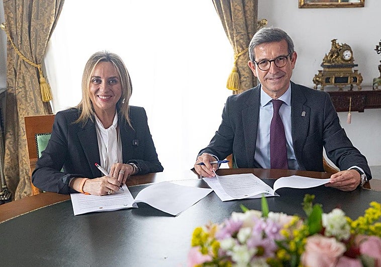 Granada impulsa el desarrollo tecnológico de iQuantum con un nuevo acuerdo con la Junta