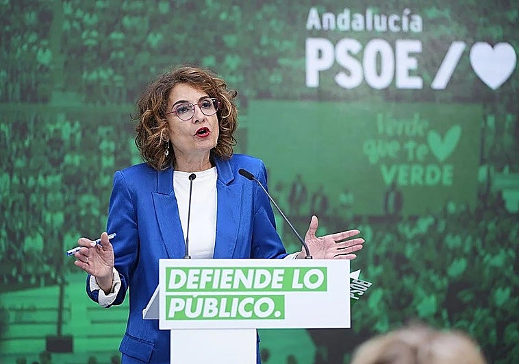 María Jesús Montero plantea las elecciones andaluzas como un referéndum sobre la sanidad pública
