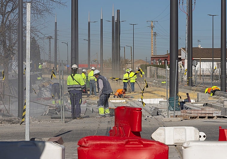 De la ampliación del metro a tres centros de salud: las obras en Granada que no se inaugurarán