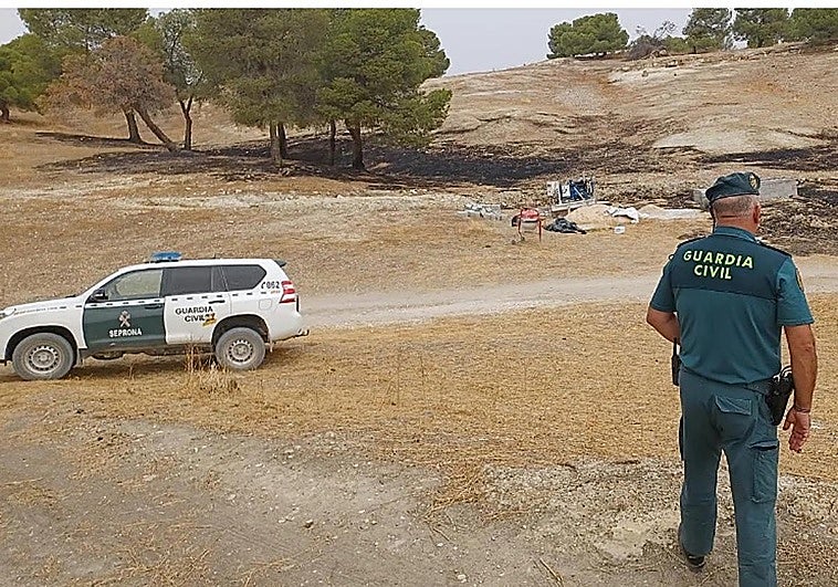 Dejan en libertad al hombre que secuestró a punta de navaja a dos jóvenes en Guadix