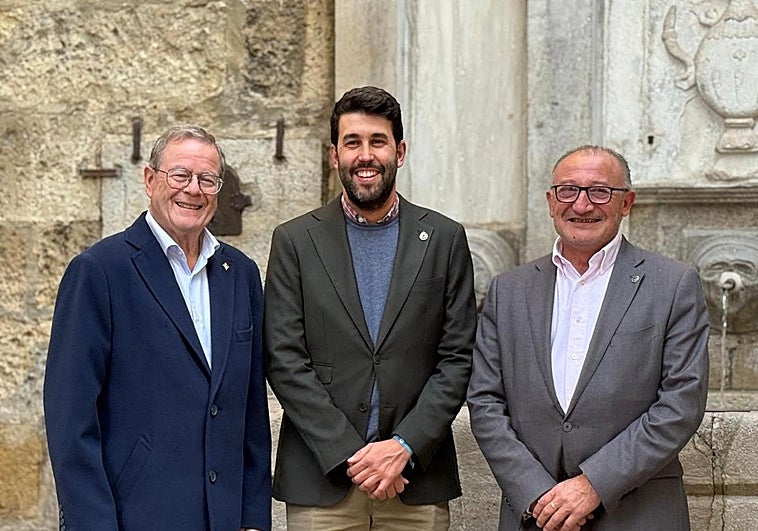 Las tres cofradías que hacen de la Resurrección el domingo más granadino del año