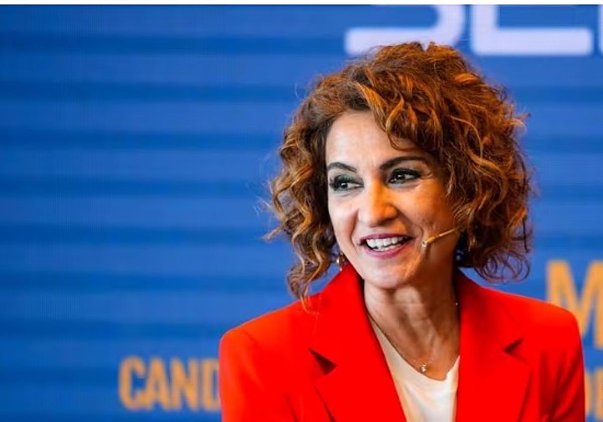 Montero pide a Moreno que explique por «dónde va» su reorganización del ...