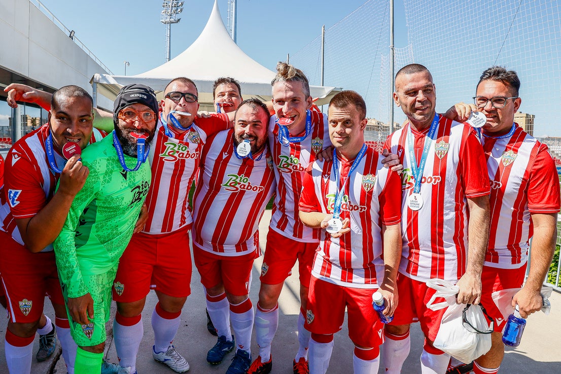 Todas las imágenes de Liga Genuine en Granada