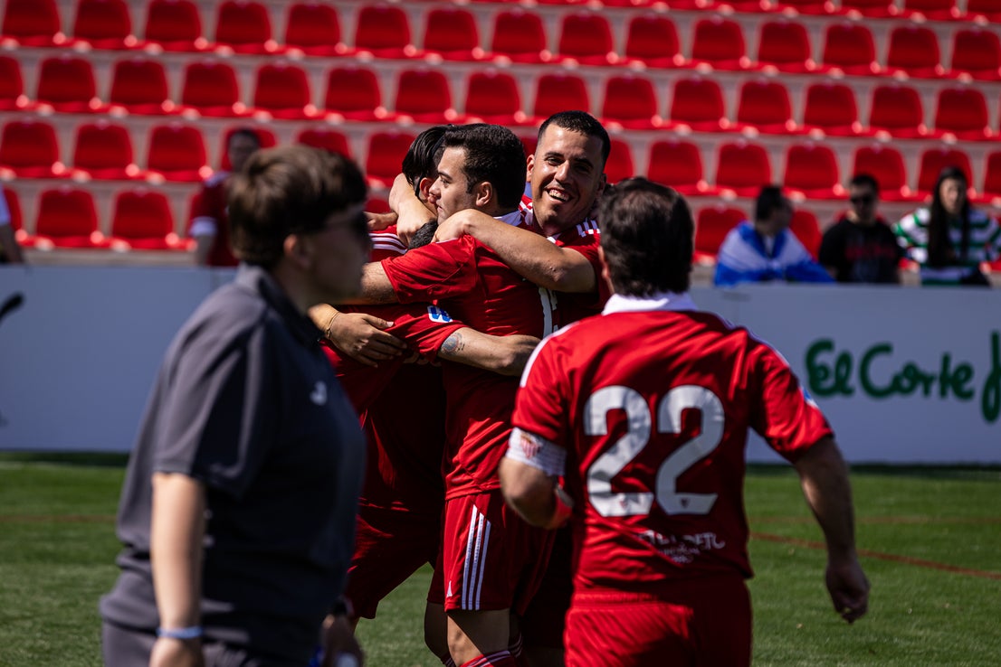Todas las imágenes de Liga Genuine en Granada