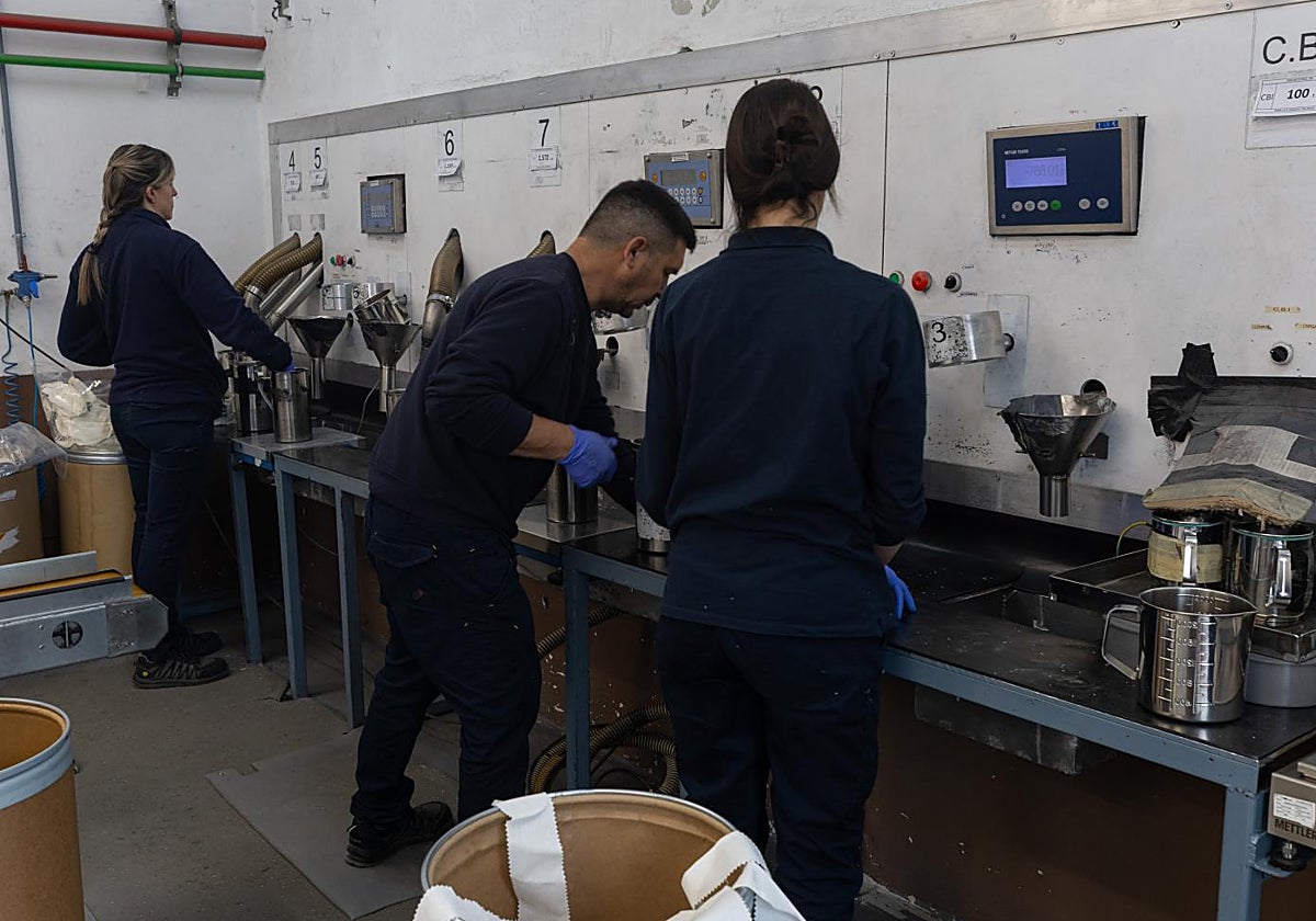 Grenada Factory Invests $70M to Double Ammunition Production - tecnología news from IDEAL