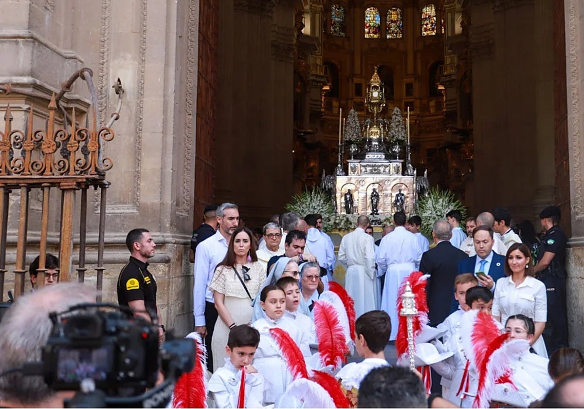La Catedral de Granada anuncia los horarios y cultos del Corpus Christi ...