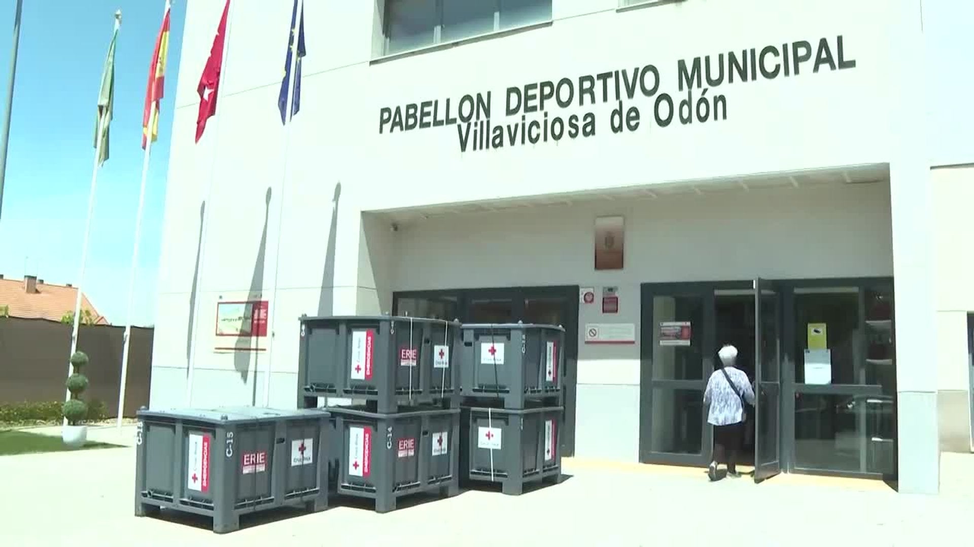 El avance del fuego en la Comunidad de Madrid provoca miles de evacuaciones