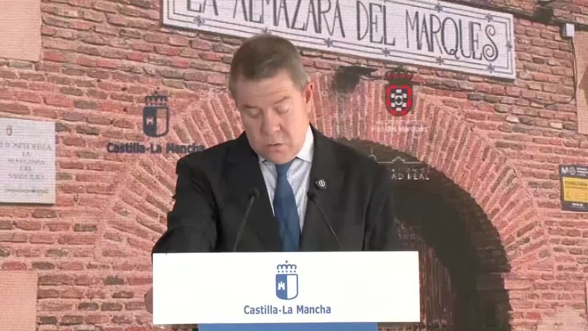Page pide reflexión conjunta sobre las limitaciones legales para disminuir riesgo de incendios